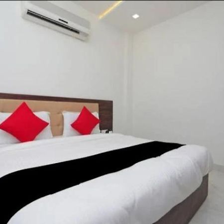 Hotel Shriansh Агра Екстер'єр фото