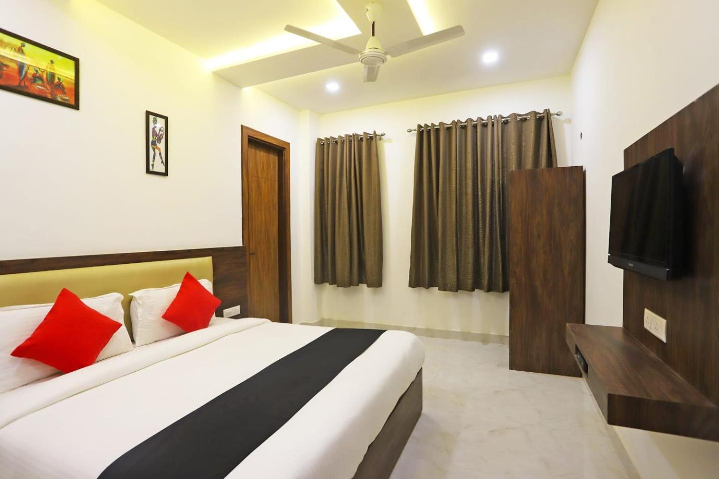 Hotel Shriansh Агра Екстер'єр фото